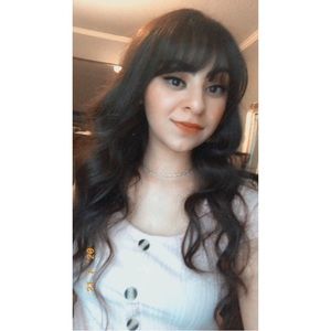 Meet your Posher, Dania
